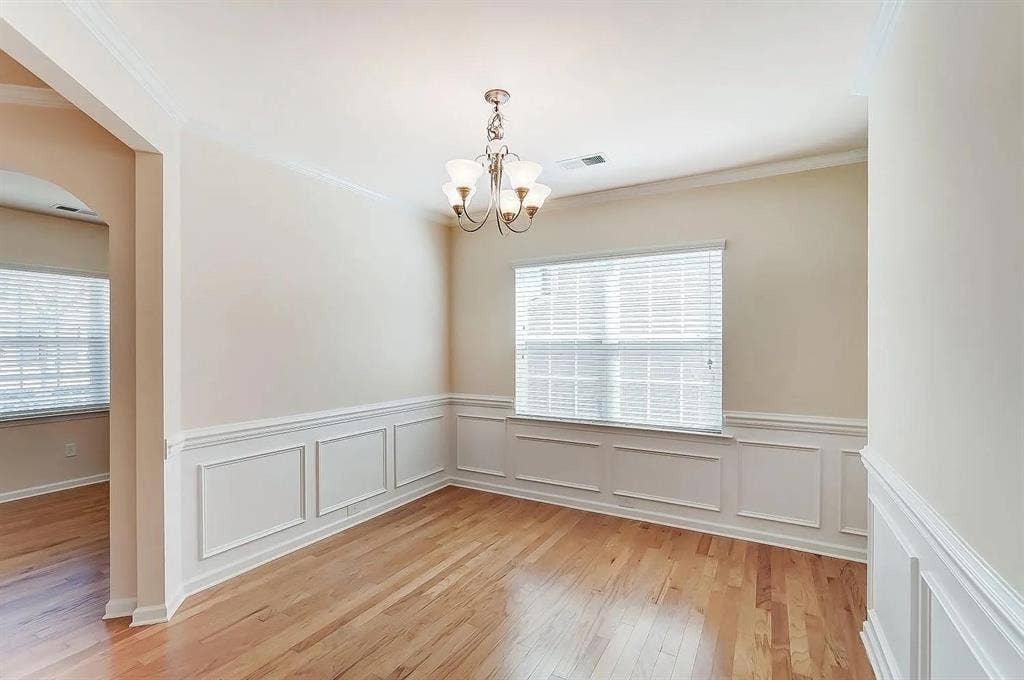 5 BR in Pineville