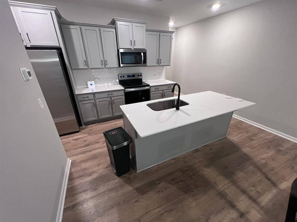 5 BR in Charlotte
