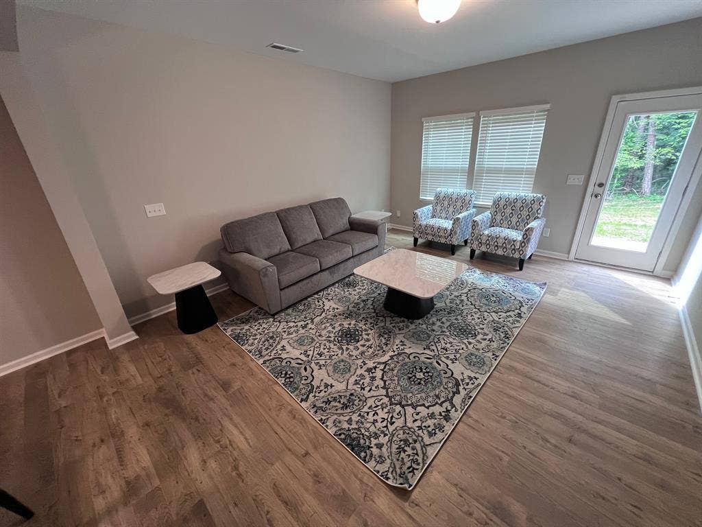 5 BR in Charlotte