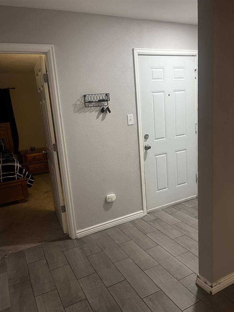 Renting out room in condo