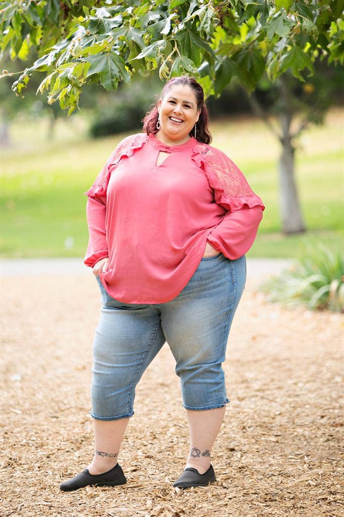 Looking for Roommate to Share Costs