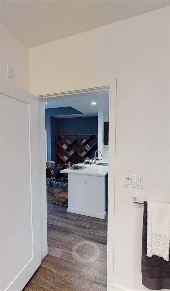 Looking for roommate!