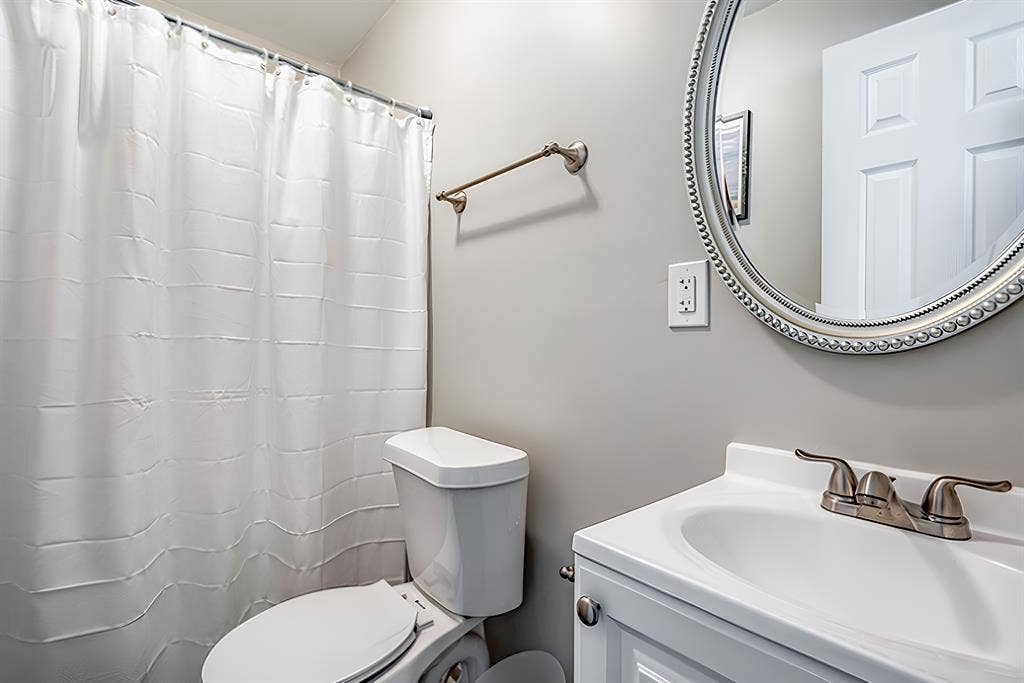 9 BR in College Park