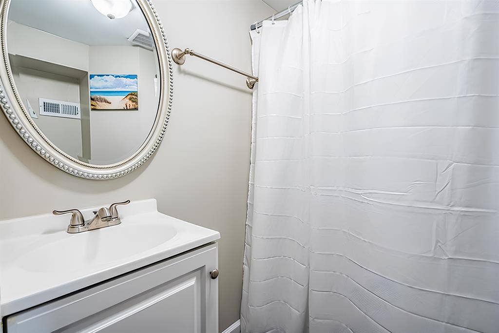 9 BR in College Park