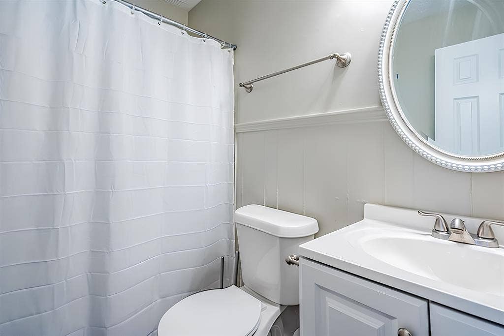 9 BR in College Park