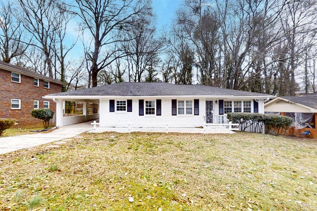 4 BR in Atlanta