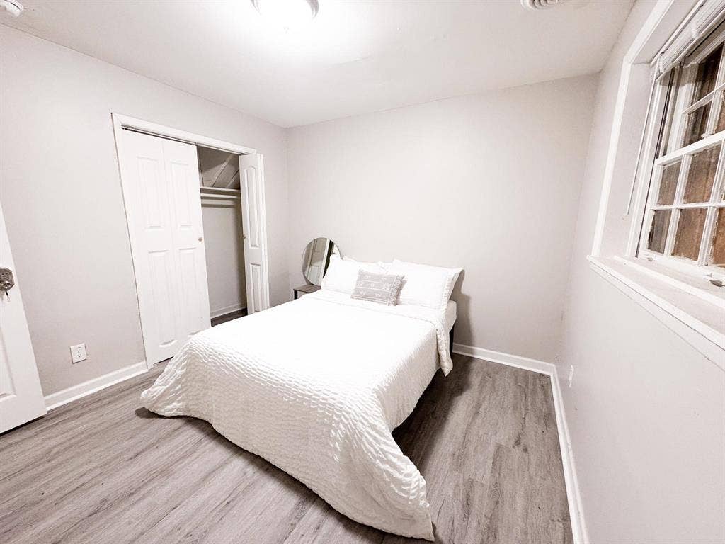 6 BR in Decatur