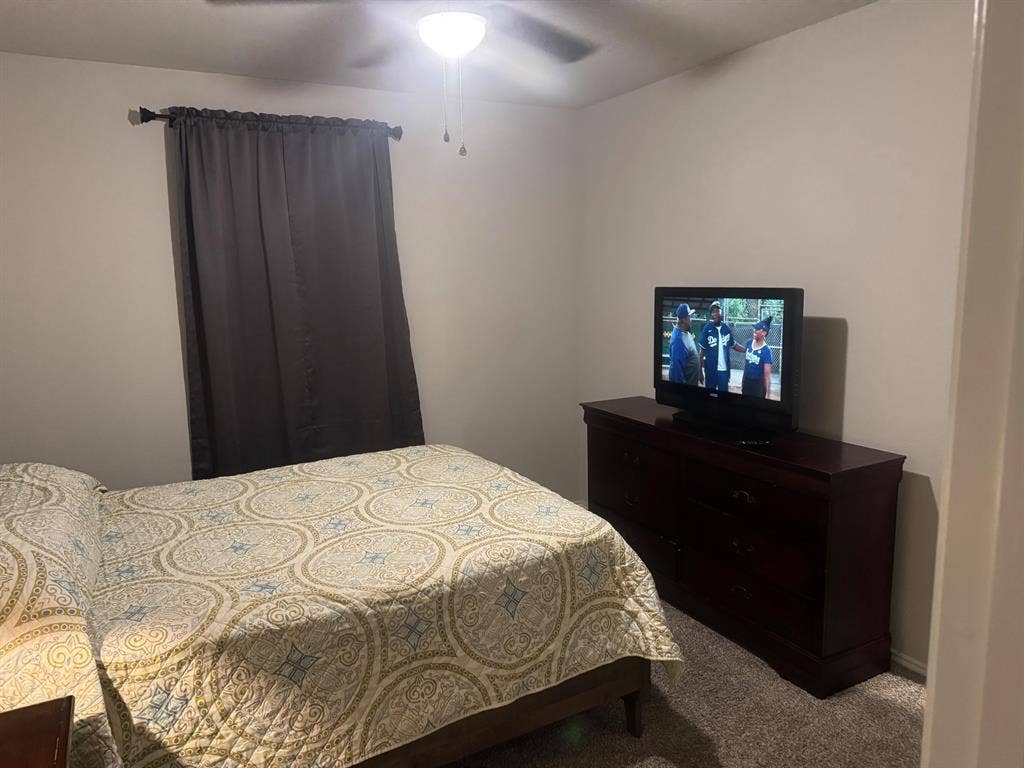 2 BR in Spring