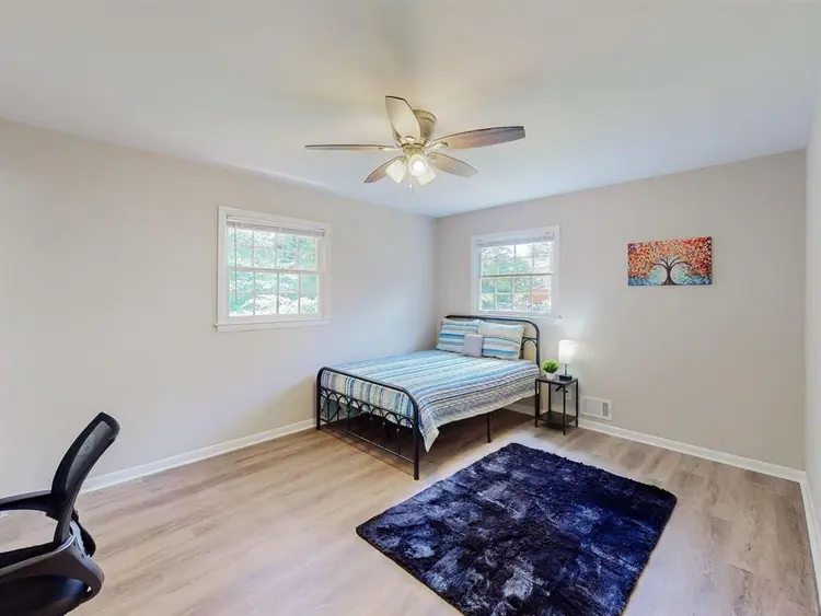 7 BR in Decatur