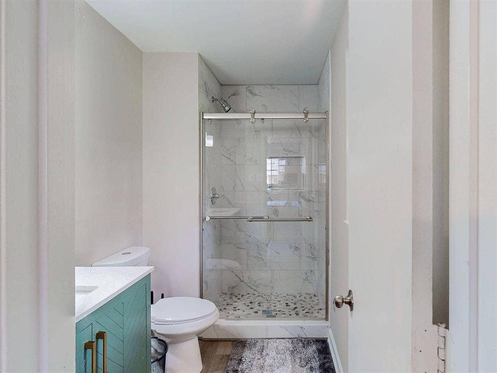 7 BR in Decatur