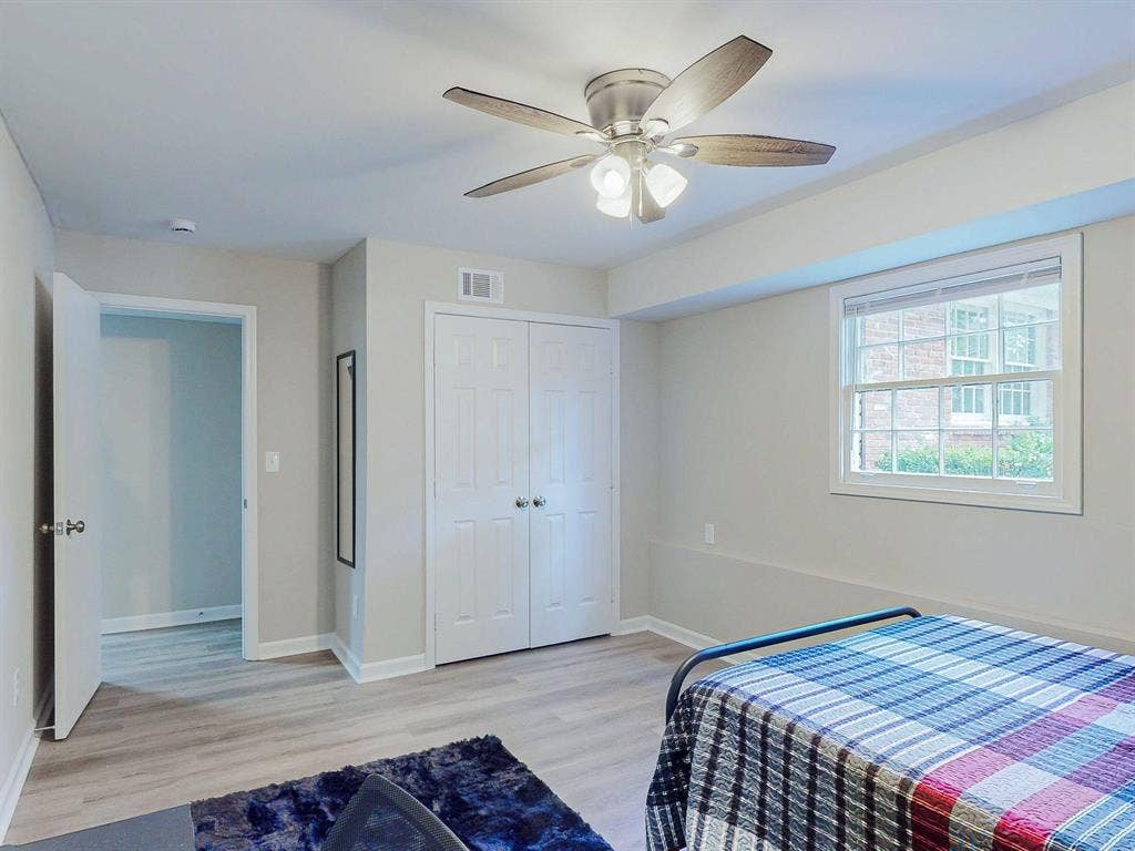 7 BR in Decatur