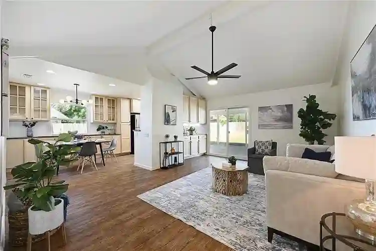 7 BR in Austin