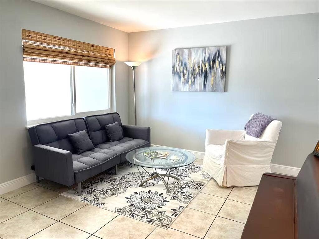 2 BR in Cape Coral
