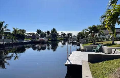 2 BR in Cape Coral