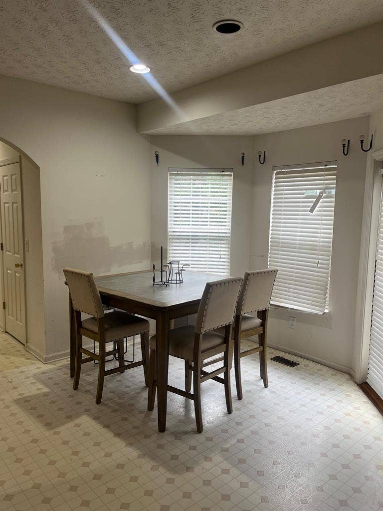 2 BR in Snellville