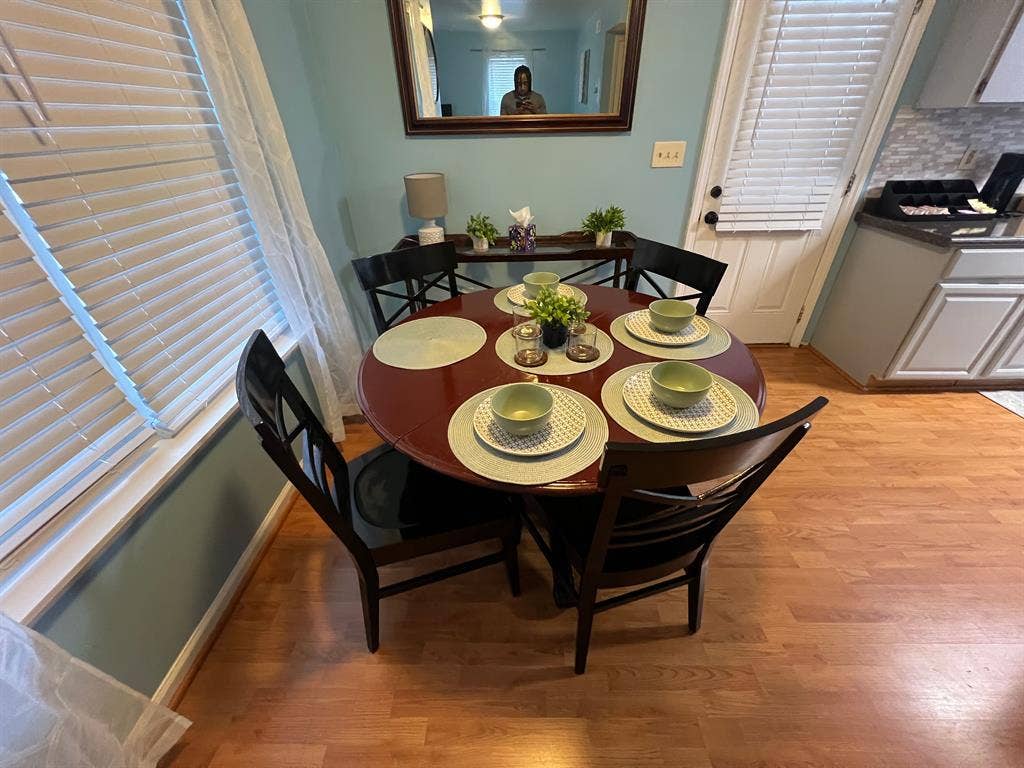 4 BR in Durham