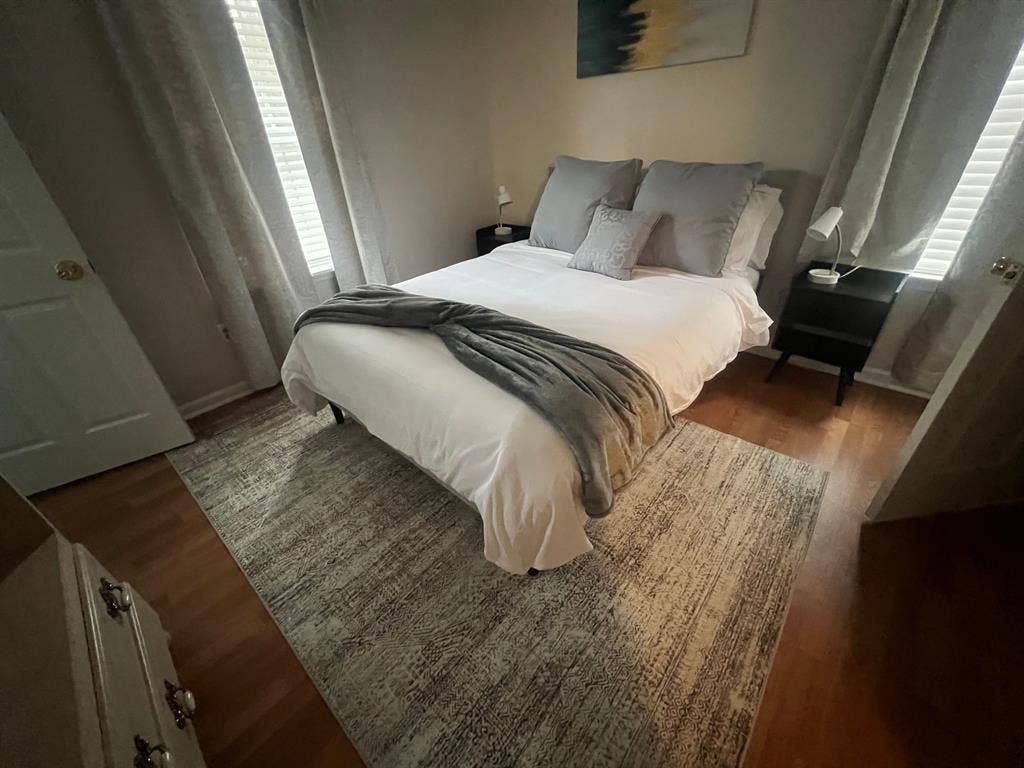 4 BR in Durham