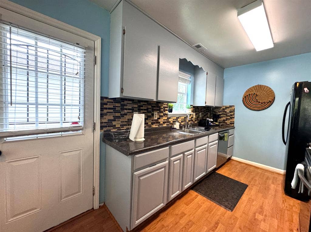 4 BR in Durham