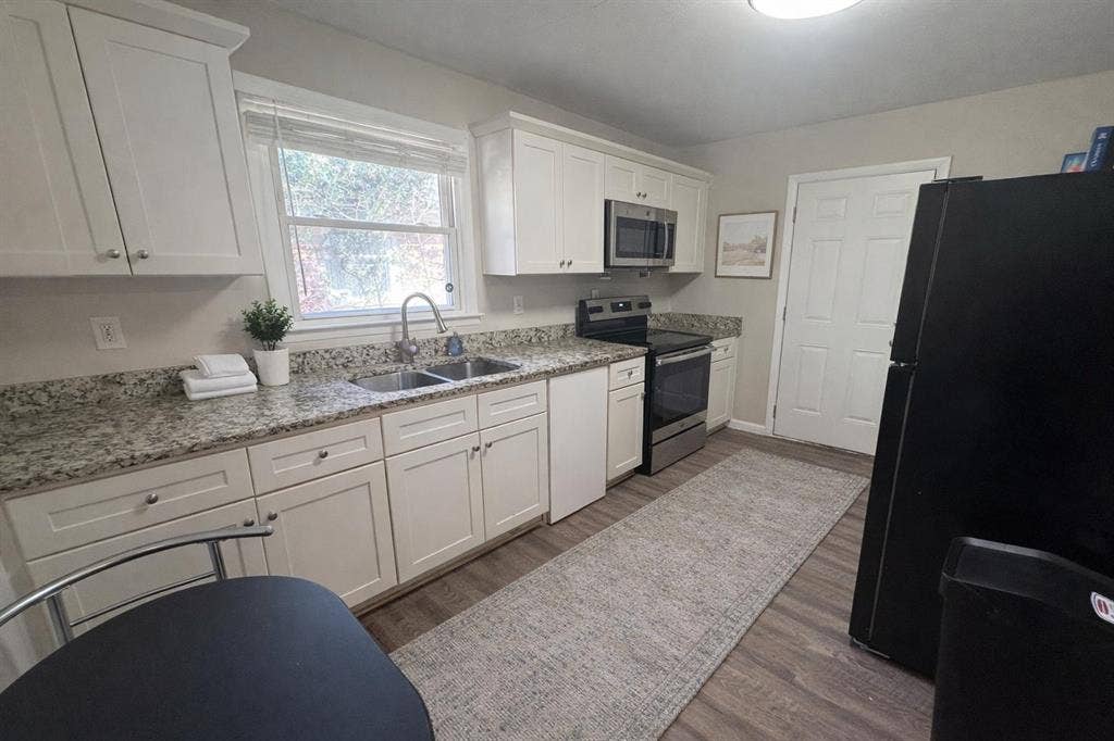 9 BR in Atlanta