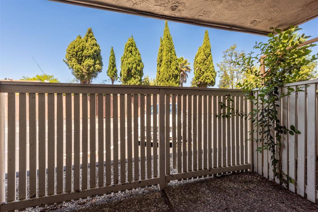 Affordable Rooms in with co-living