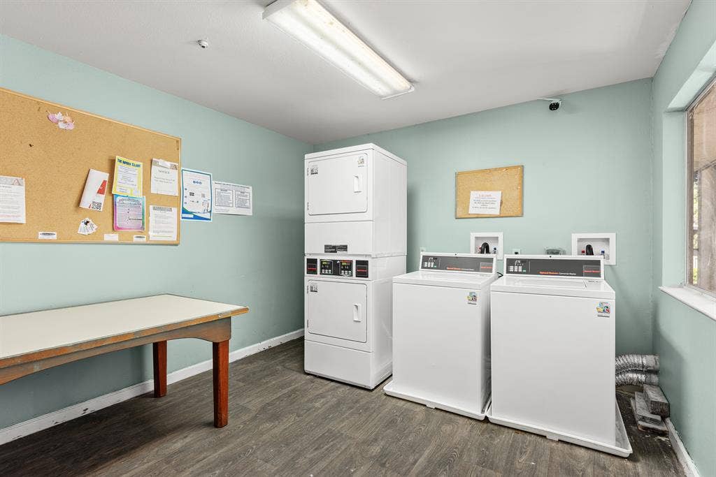 Affordable Rooms in with co-living