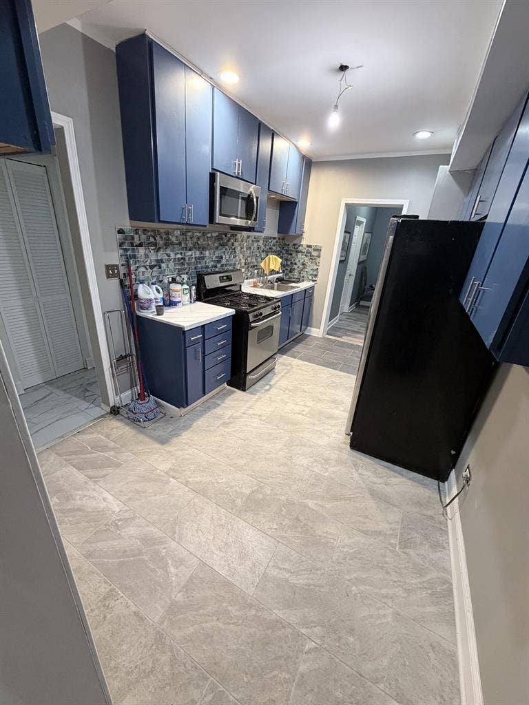 Rent A Room In Cozy Southside Gem
