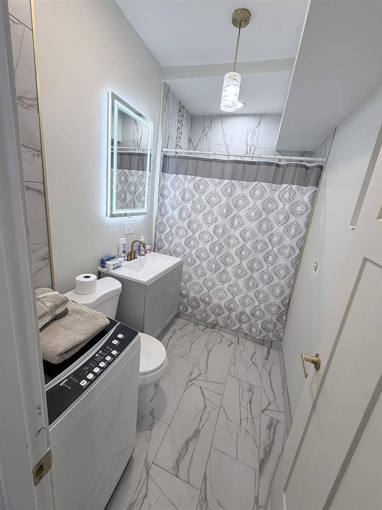 Rent A Room In Cozy Southside Gem