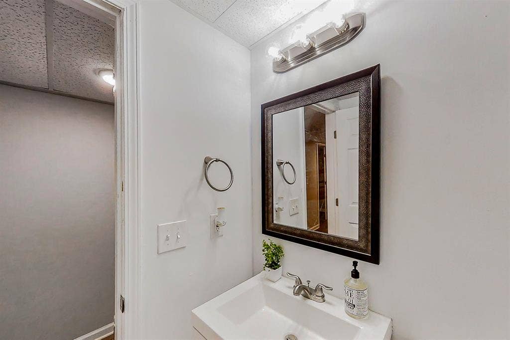 8 BR in Atlanta