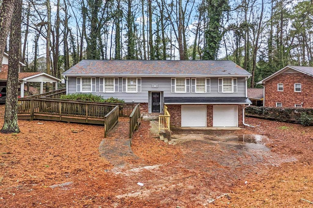 8 BR in Atlanta