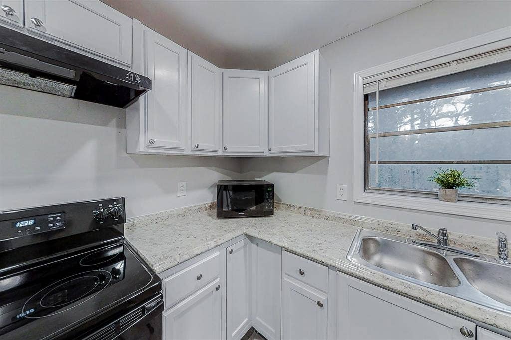 8 BR in Atlanta