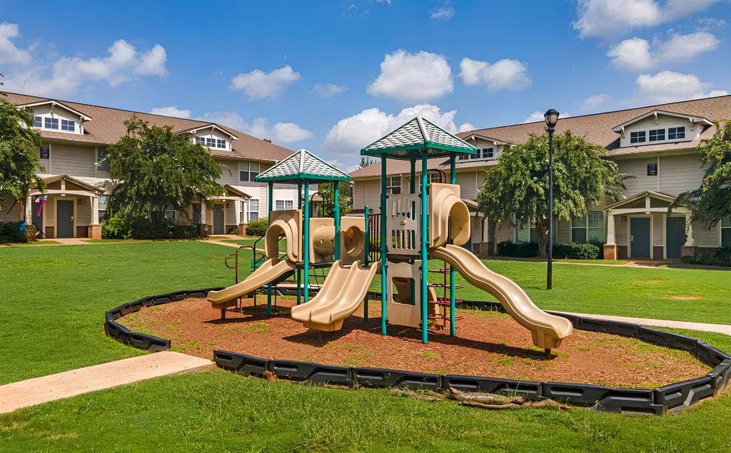 3 BR in Atlanta