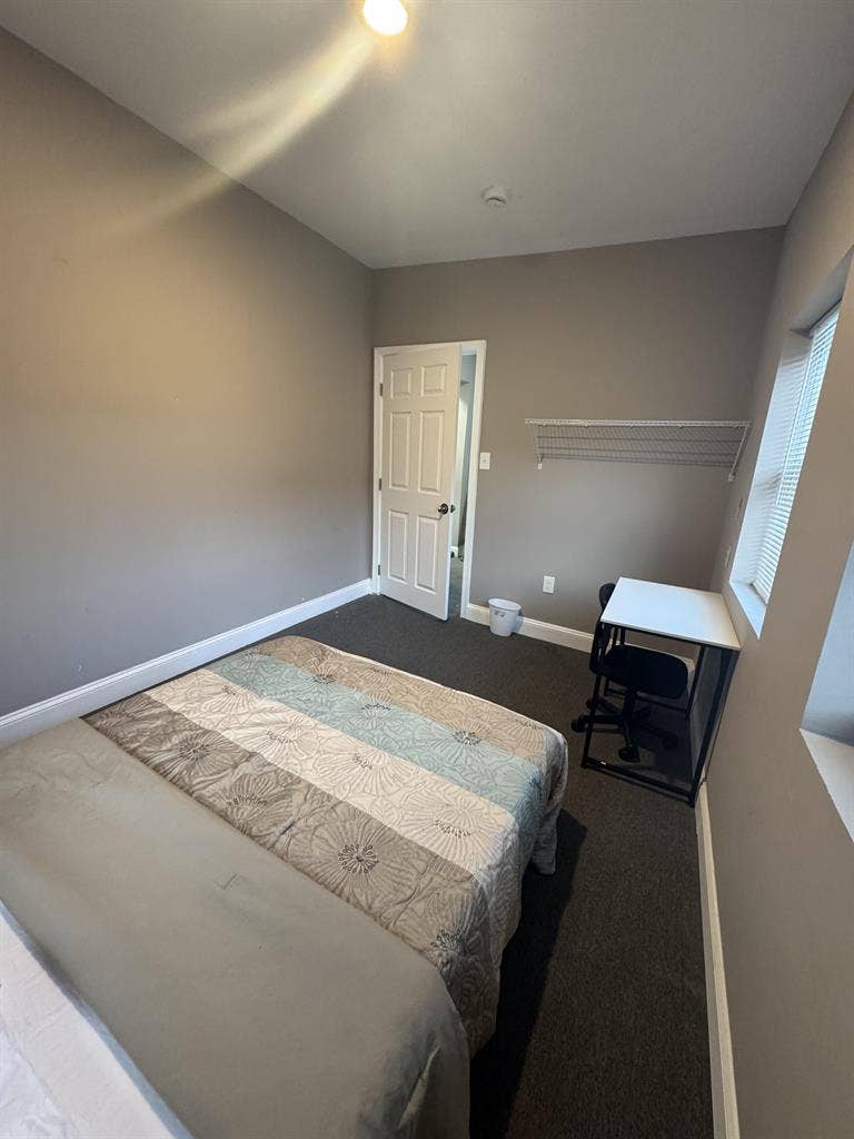 12 BR in Baltimore