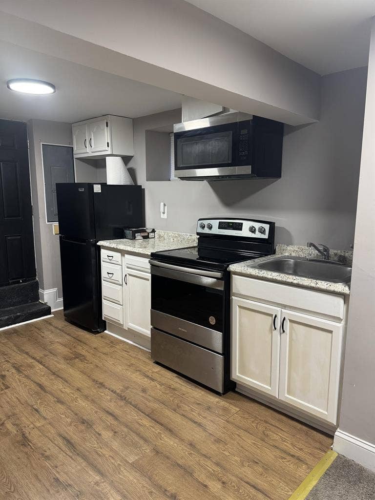 12 BR in Baltimore