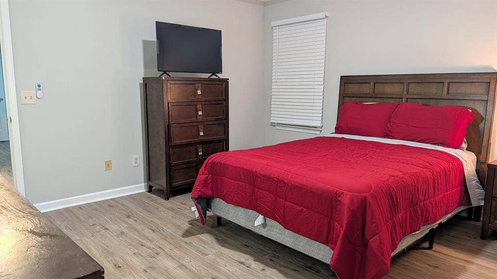 3 BR in Loganville