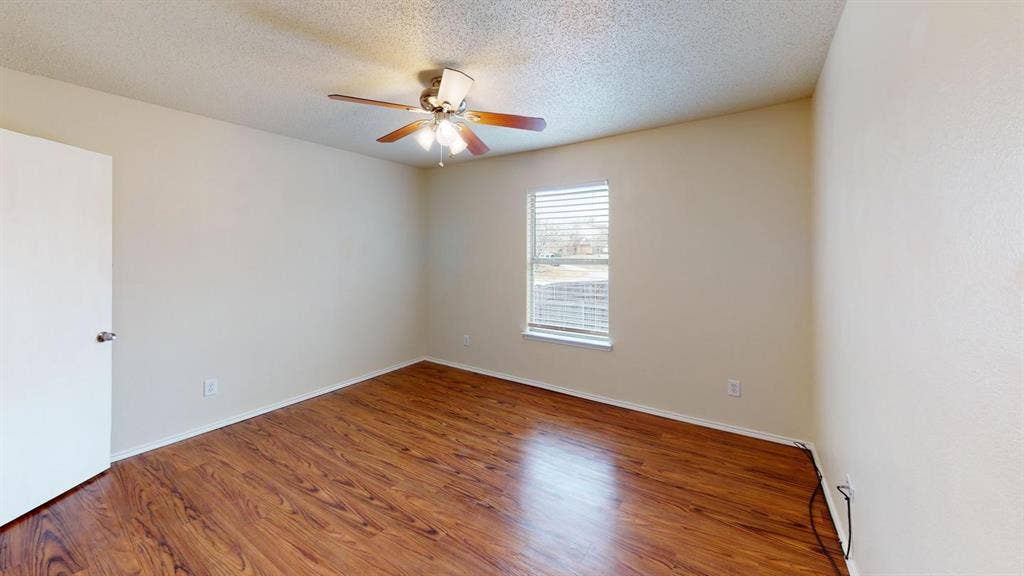 1 BR in Fort Worth