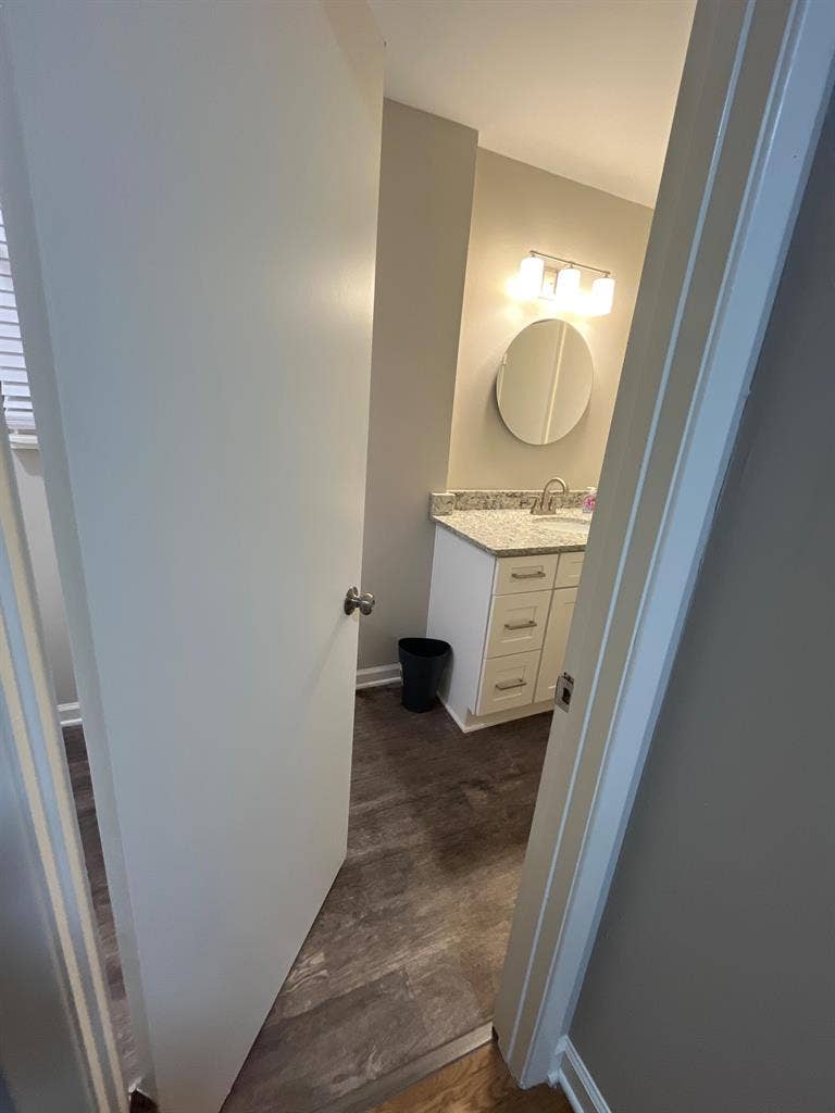 4 BR in Riverdale
