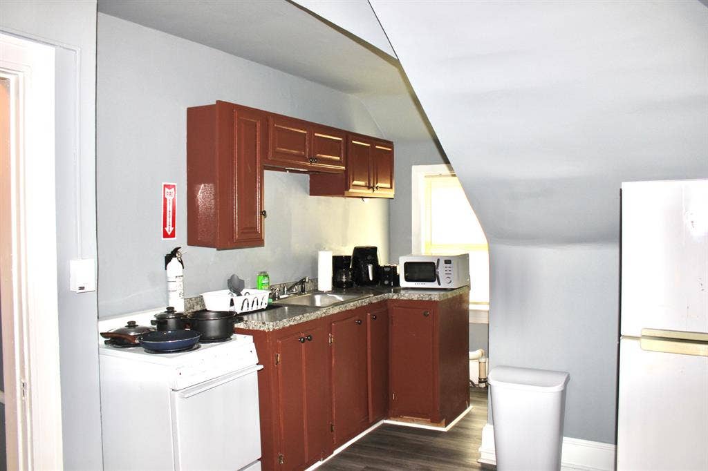 6 BR in Baltimore