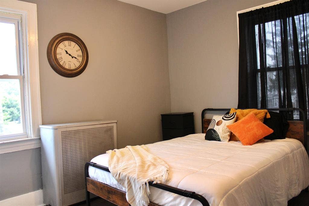 6 BR in Baltimore