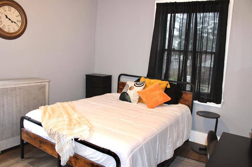6 BR in Baltimore