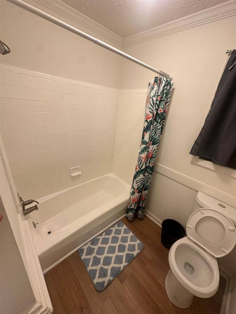 6 BR in Jonesboro
