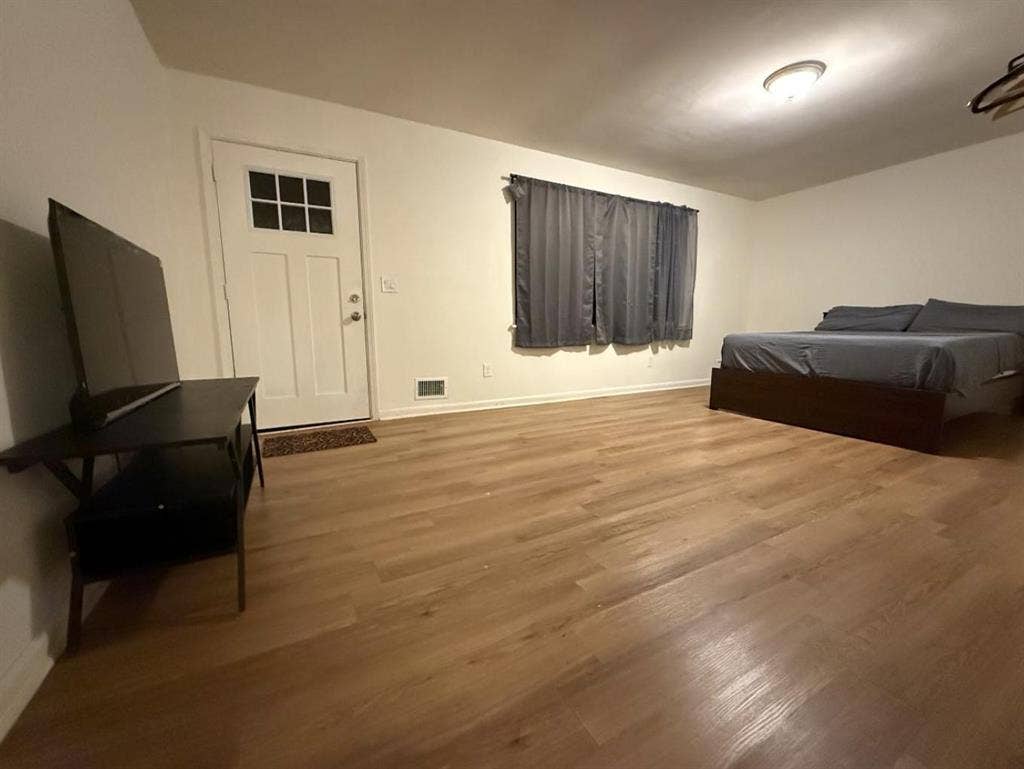 6 BR in Jonesboro