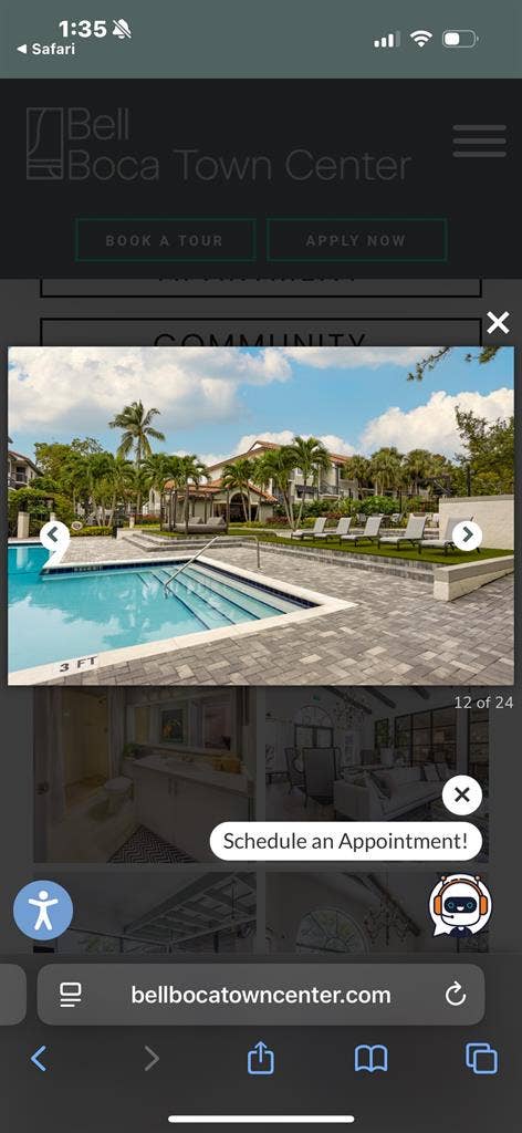 Girls only! 
April or August move in