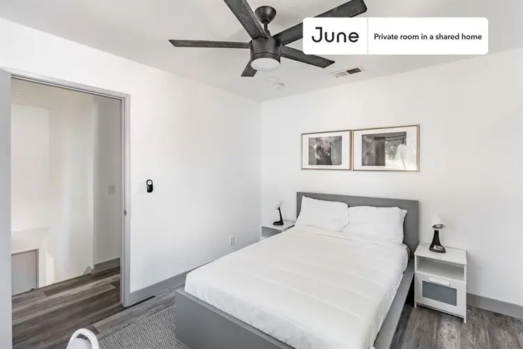 3 BR in Los Angeles