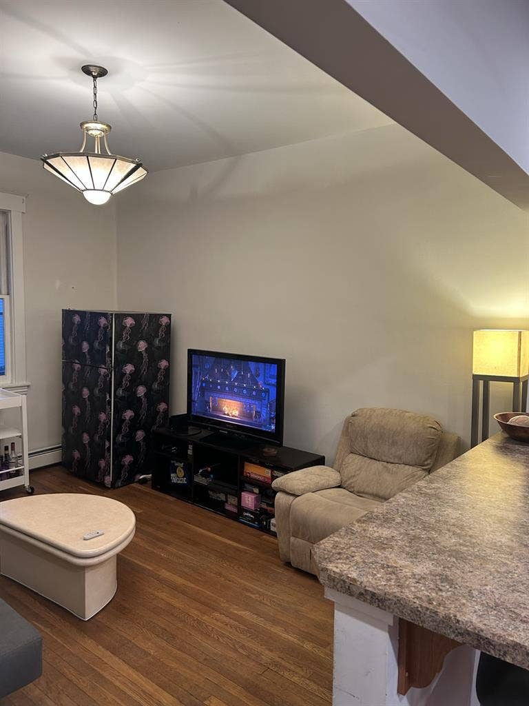 Rent in Nj close to Train
