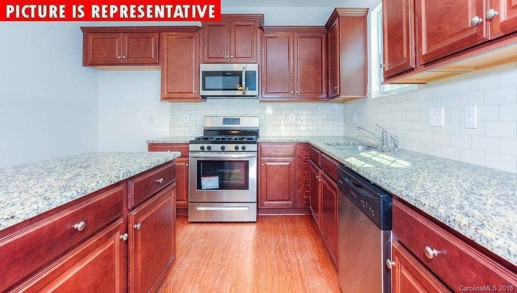 4 BR in Charlotte