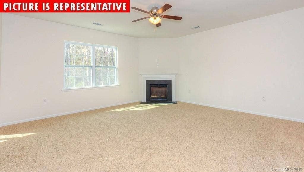 4 BR in Charlotte