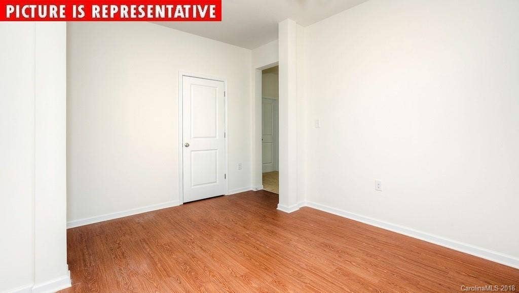 4 BR in Charlotte