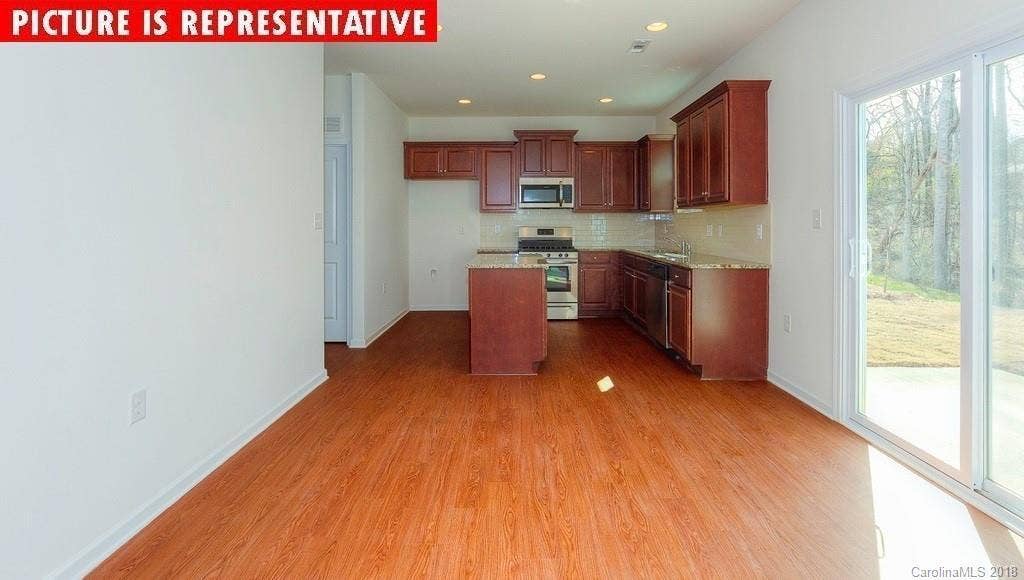 4 BR in Charlotte
