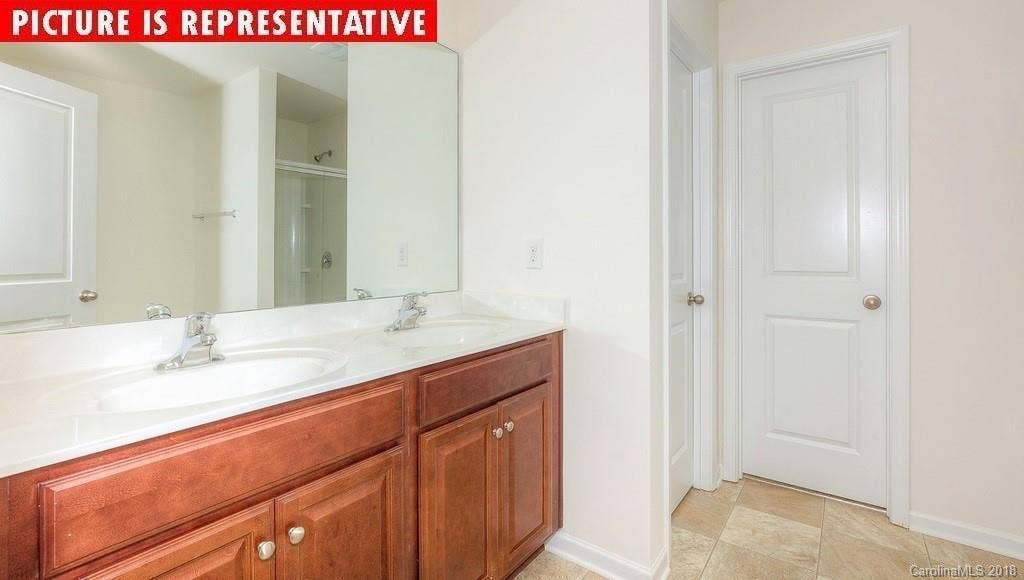 4 BR in Charlotte