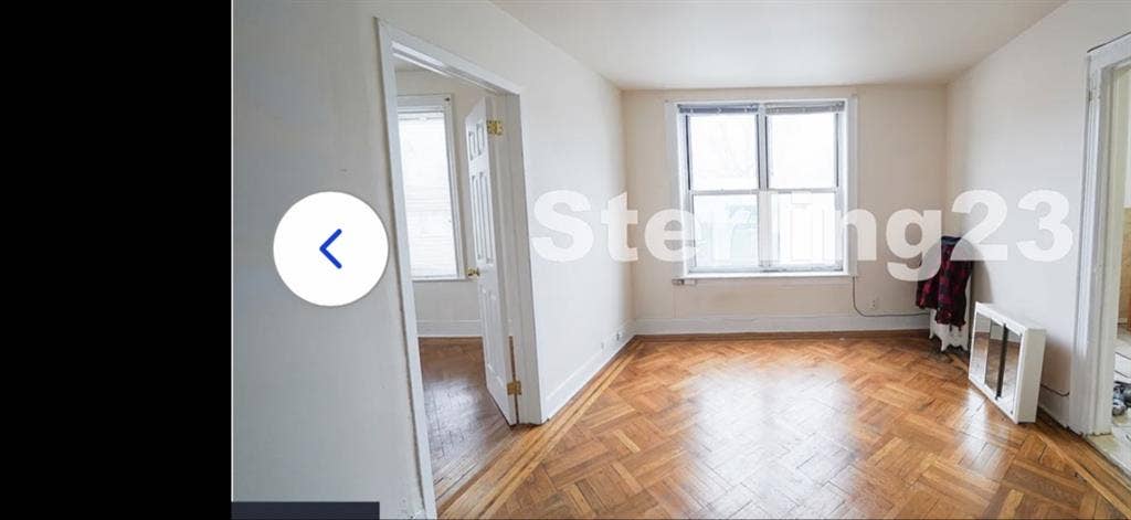 Room w/rooftop near Park!